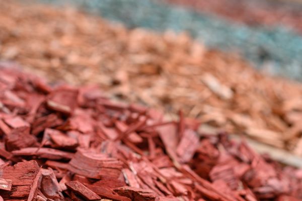 various types of mulch